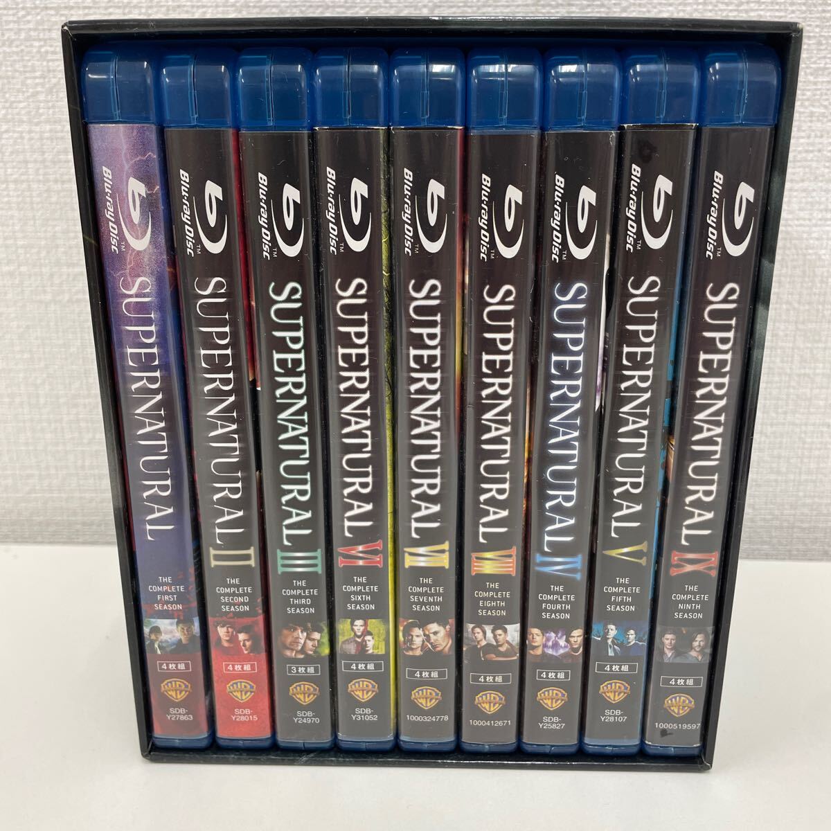 【1円スタート】 SUPERNATURAL スーパーナチュラルファースト～ナイン・シーズン Blu-ray-BOX 35枚組_画像1