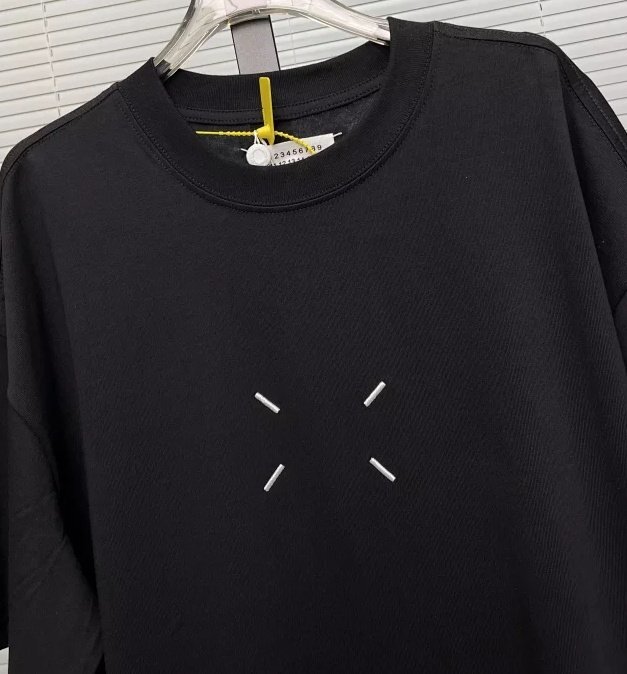 Maison Margiela メゾン マルジェラ トップス Tシャツ メンズ レディース シンプル 無地 ブラック サイズ50_画像4