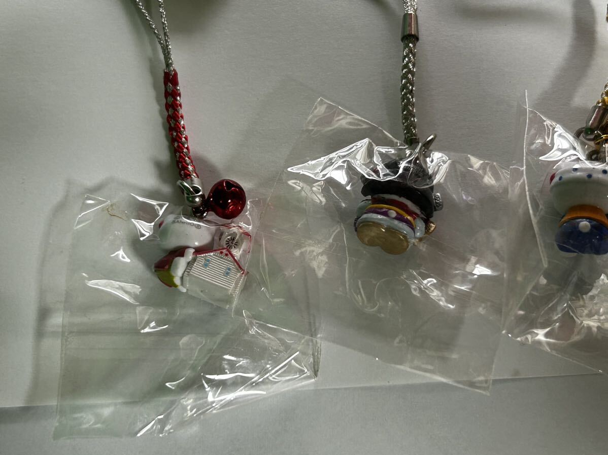  Hello Kitty netsuke strap 