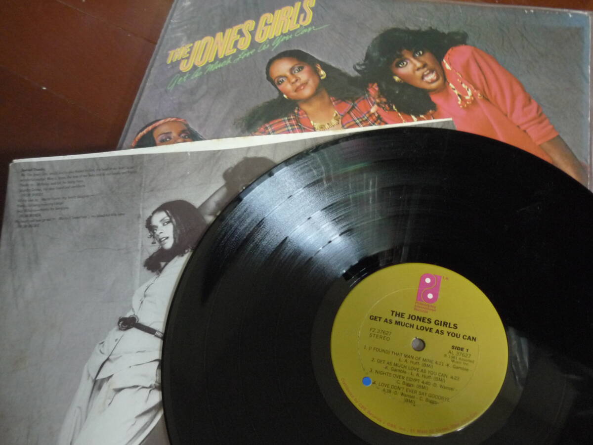 LP　　THE JONES GIRLS / GET AS MUCH LOVE AS YOU CAN_画像3