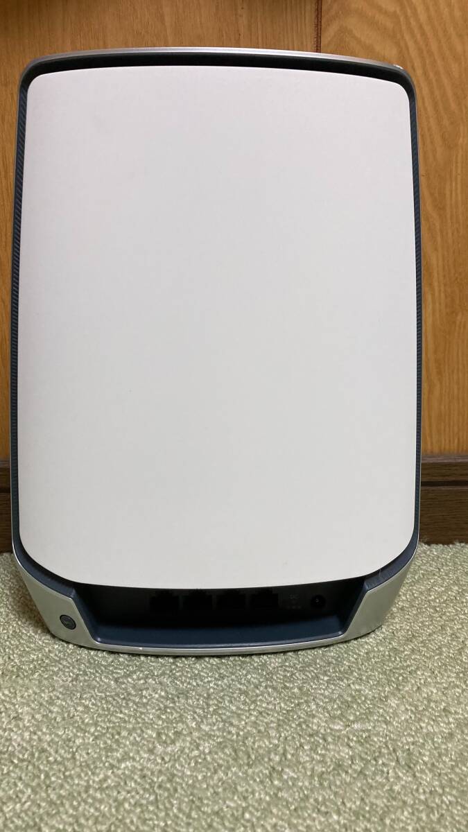 【送料無料】NetGear Orbi RBR850＋RBS850（3台セット）WiFi6トライバンドルーター(AX6000)_サテライト2号機背面