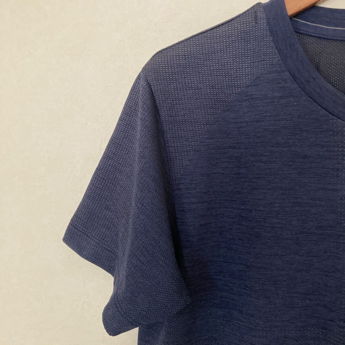 ユニクロ DRY-EX Tシャツ 半袖 メンズ S クルーネック 半袖Tシャツ 無地 UNIQLO ブルー ドライtシャツ シンプル_画像4
