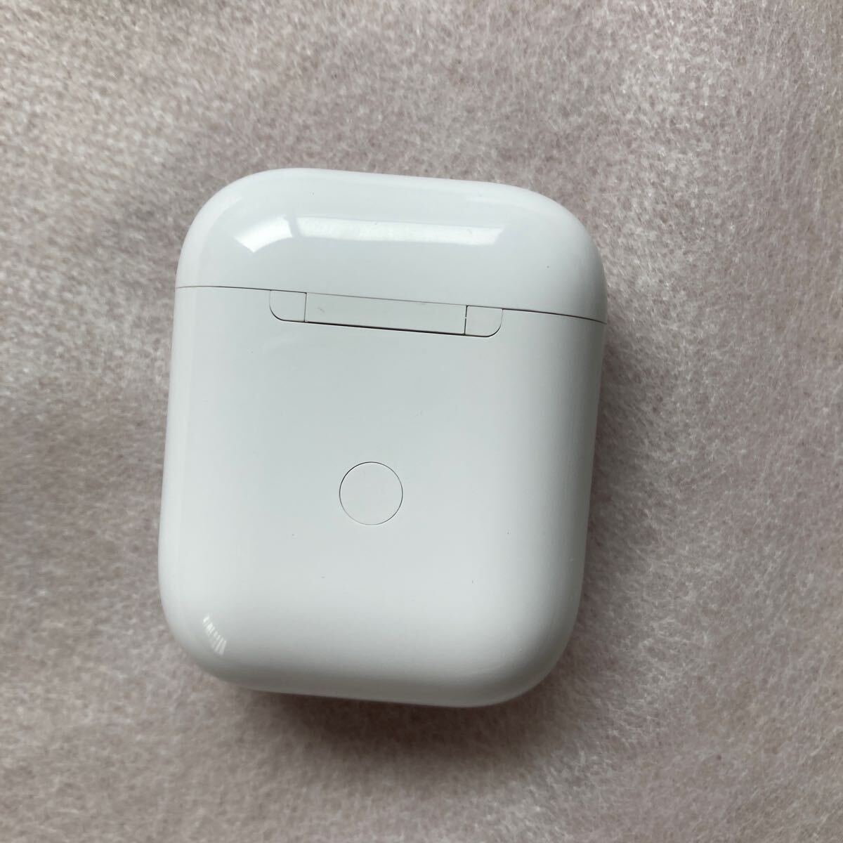 AirPods 充電ケース Airpods 1&2 充電器 交換Bluetoothペアリングボタン搭載 ワイヤレス充電 Aエアポッズ イヤホン専用チャージャー 白