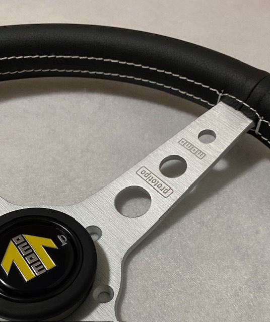  новый товар неоригинальный MOMO рулевой механизм руль prototipo прототип серебряный спица звуковой сигнал кнопка имеется кожа спорт рейсинг 345mm