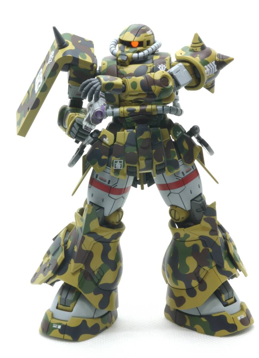 　プレミアムバンダイ限定 HG 1/144 MS-06GD ZAKU 高機動型ザク 地上用（ダナン機）小改修＆カスタムペイント_画像4