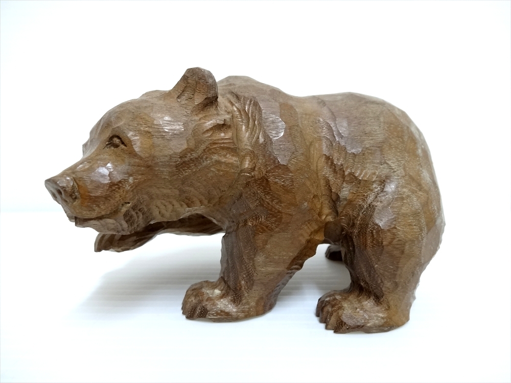  plum original work tree carving. bear lovely small bear small bear ornament Hokkaido a dog .. Showa Retro 