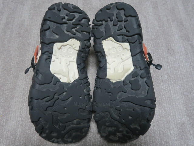 1.3万★美品 人気 クロックス crocs 208173-16U ALL TERRAIN ATLAS STUCCO/BLACK M7W9 25cm ホワイト _画像7