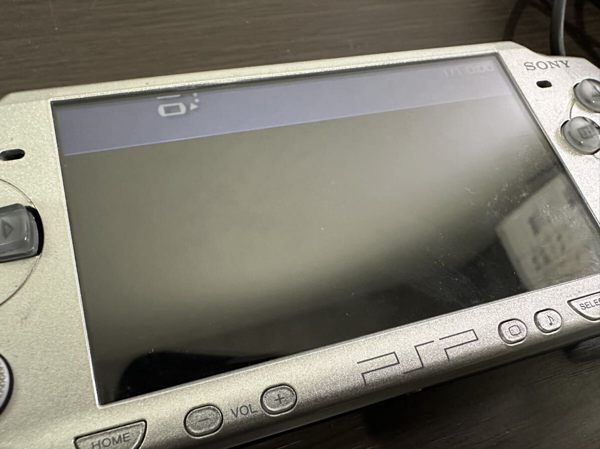 SONY ソニー PSP プレイステーションポータブル PSP-2000 ZS SLIM&LITE ジャンク バッテリー膨張 画面不良 DCアダプタ接触不良 FF 限定の画像8