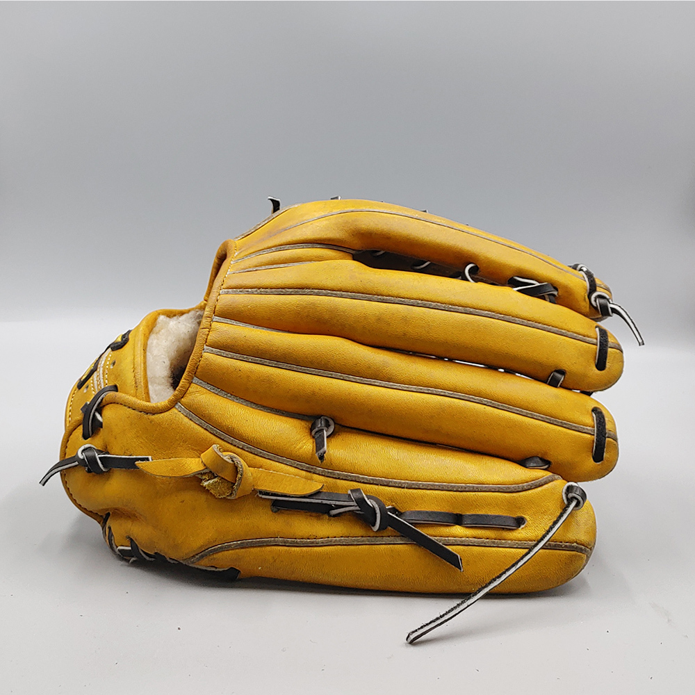 [ hardball correspondence up grade settled ( high school baseball correspondence )] Mizuno hardball glove / for outfielder type attaching ending (mizuno glove ) [WE927]