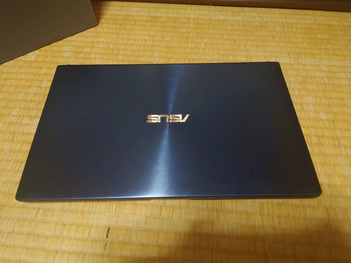 美品ASUS Zenbook UX534/GTX1650/2画面ゲーミングノート