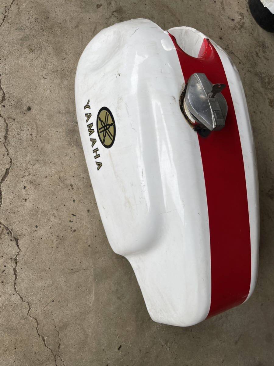 Yahoo!オークション - SR400 RZ250に装着 社外ガソリンタンク Yahoo!オークション - SR400 RZ250に装着 社外ガソリンタンク