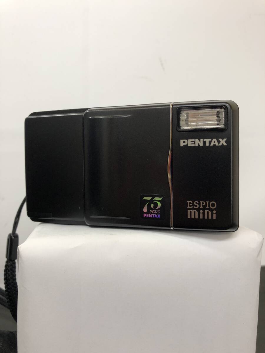 Uー４☆彡　PENTAX　ペンタックス　ESPIO　mini 75周年記念モデル　フィイルムカメラ　ブラック_画像13枚ございます。