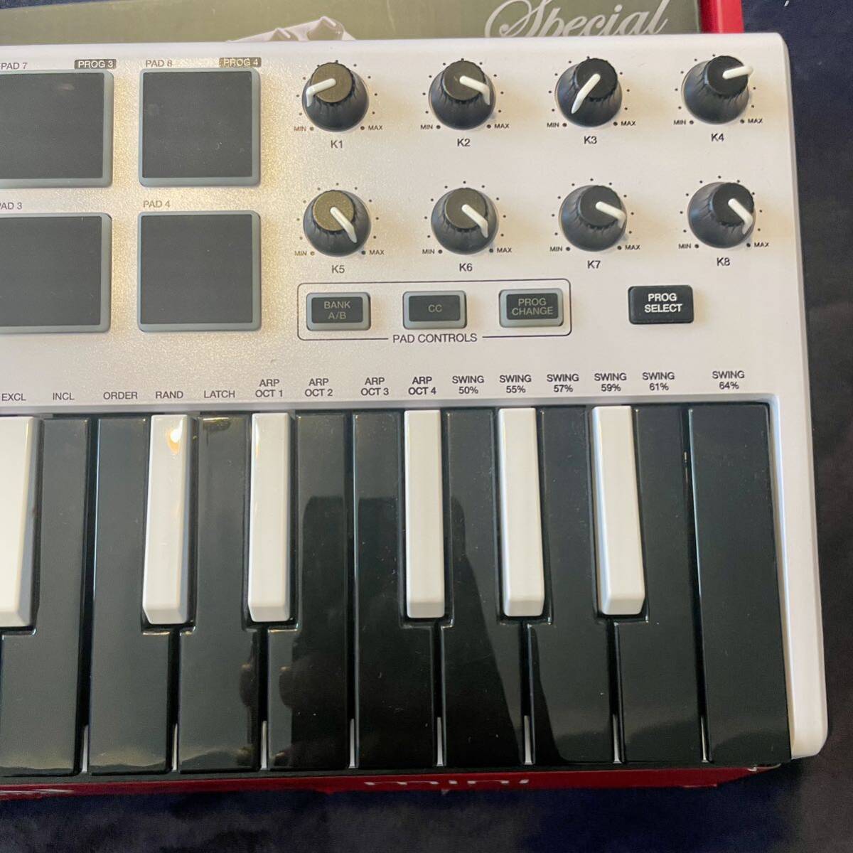 AKAI MPK mini PROFESSIONAL 25鍵盤 MIDI キーボード コントローラー 中古 動作品 説明書・箱付属 送料無料_画像3