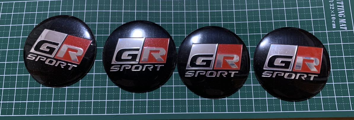 トヨタ GR SPORT ロゴ ホイールセンターキャップアルミステッカー 4枚セット 56mmサイズ 《ブラック》_画像8
