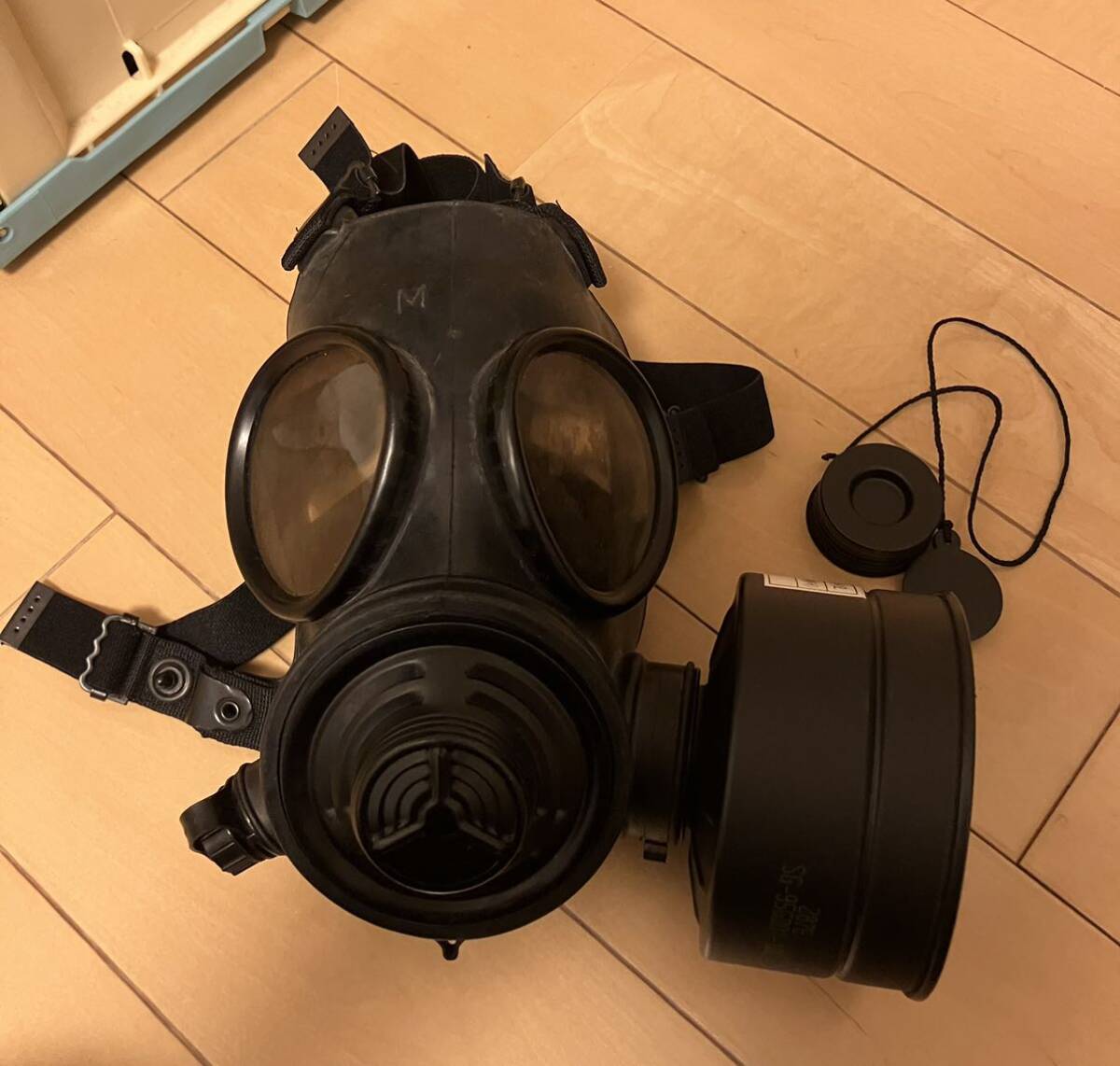  Korea army K1 gas mask full set . interval ..