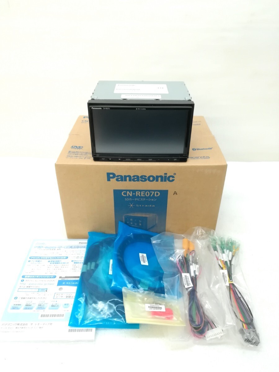 f2197/【未使用品 動作未確認】Panasonic Strada ストラーダ SDカーナビステーション CN-RE07D 現状品_画像1