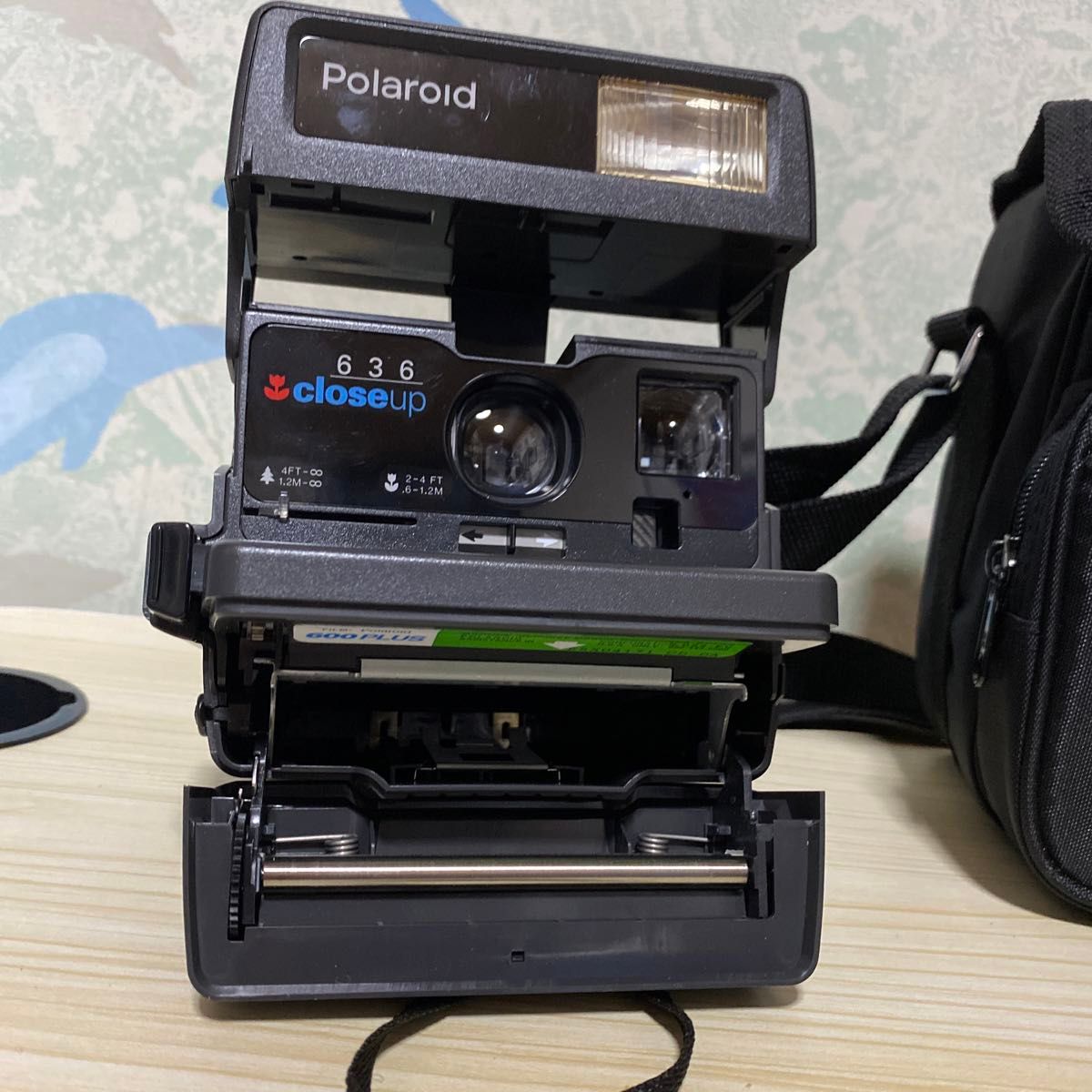 Polaroid ポラロイドカメラ レトロ インスタントカメラ CLOSE up 