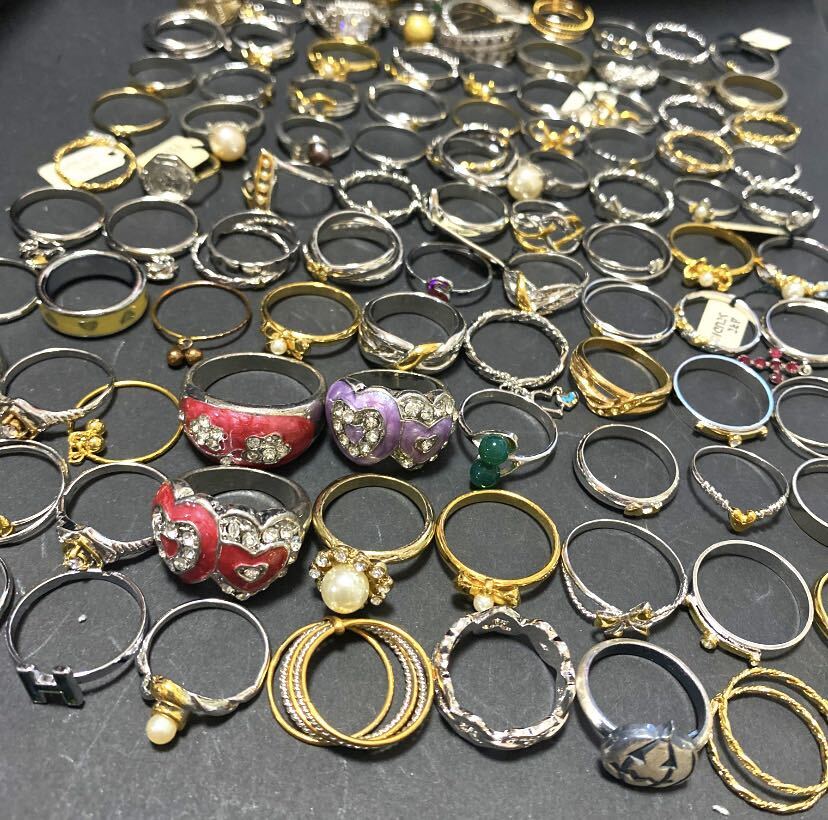 【03】 約100個 大量セット まとめ売り アクセサリー 指輪  リング アクセサリー ring ヴィンテージ の画像3