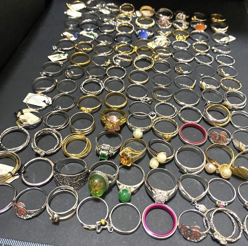 【23】　100個以上　指輪　アクセサリー　ring 大量セット　まとめ売り　　ヴィンテージ 昭和レトロ _画像3