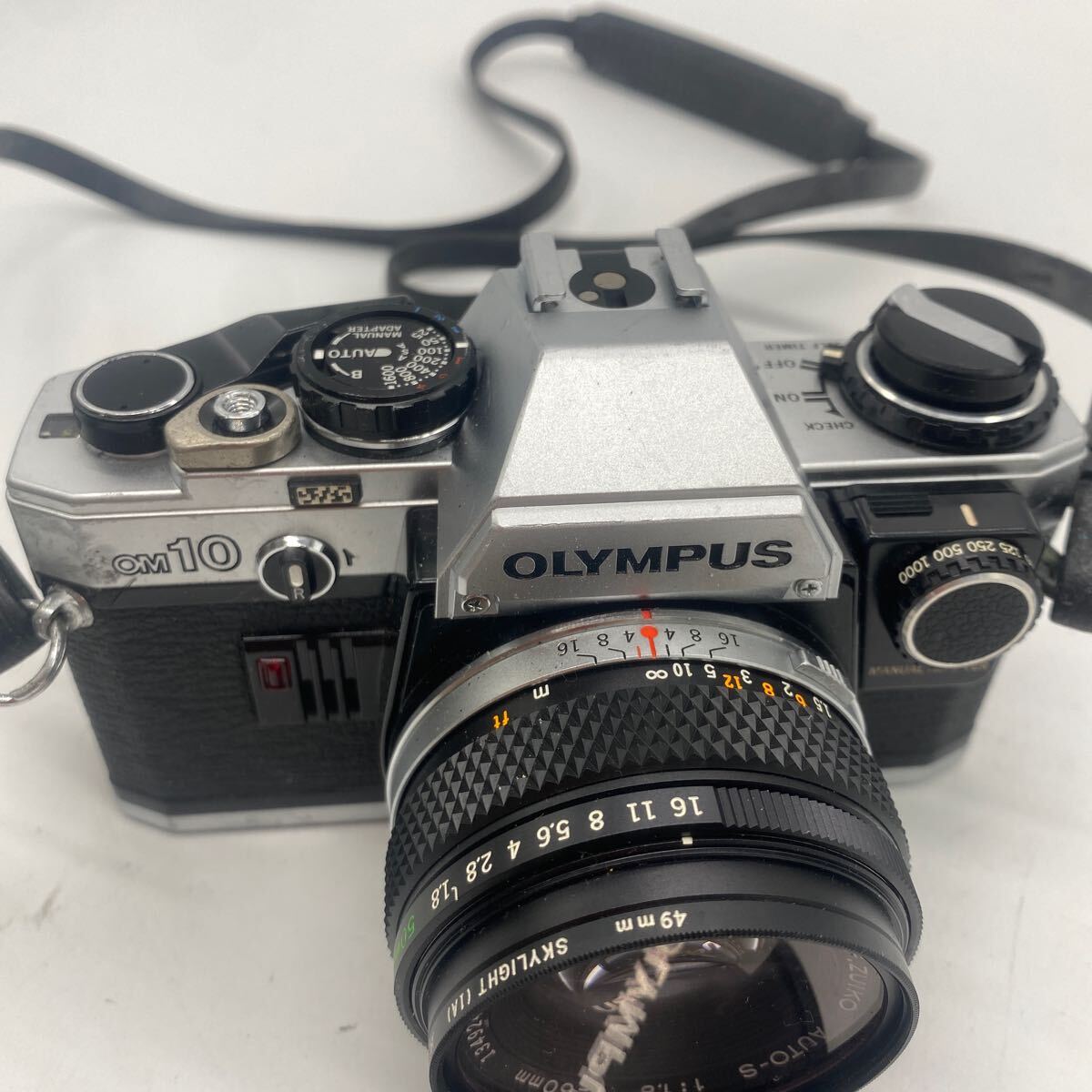 2404Y39 OLYMPUS OM-10 オリンパス フィルムカメラ F.ZUIKO AUTO-S 1:1.8 f=50mm 現状品_画像3