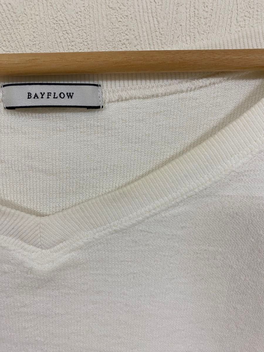 BAYFLOW  ベイフロー カットソー 半袖 コットン ホワイト　Ｖネック　Tシャツ　夏服