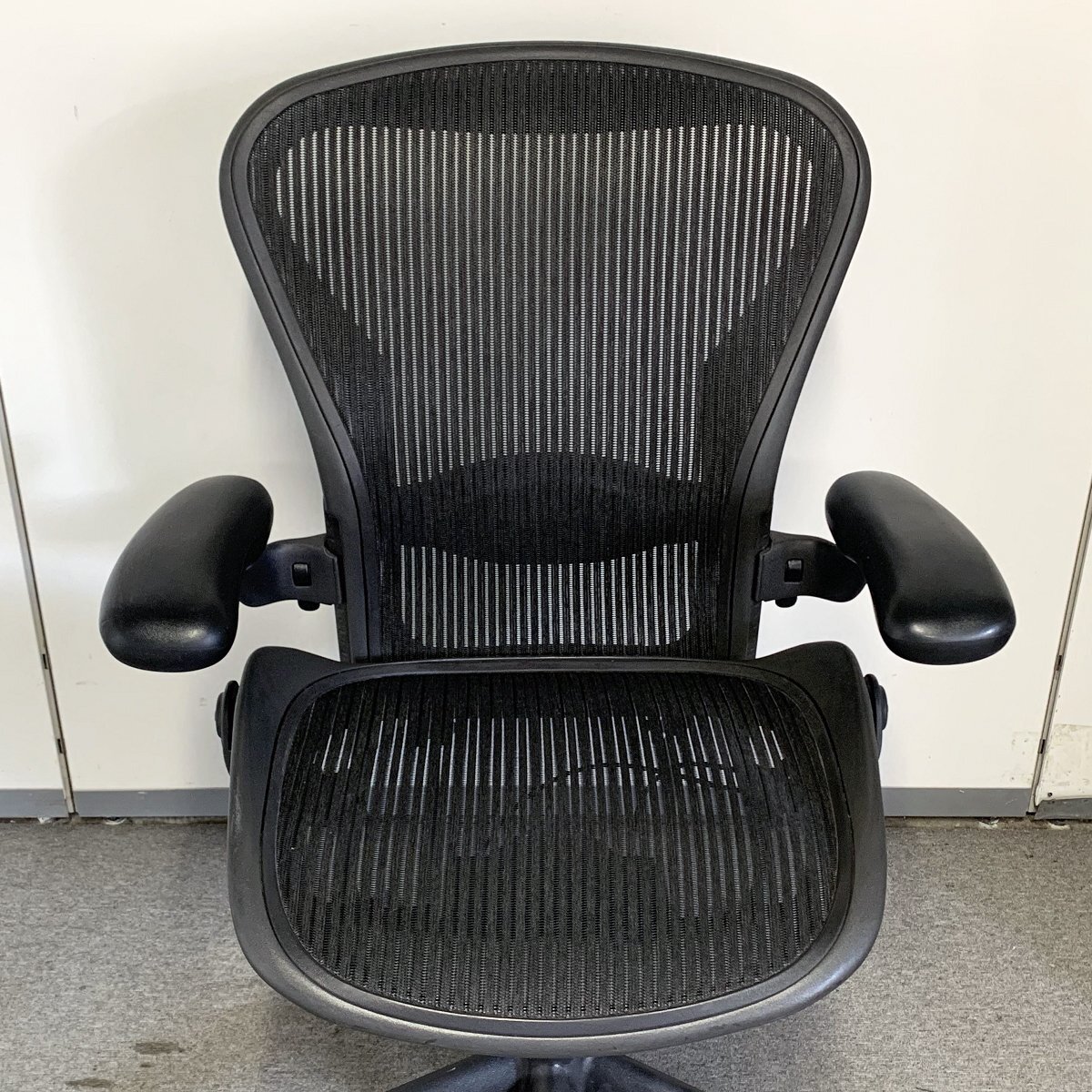 * Herman Miller Aaron стул B размер полностью оборудован передвижной локти подкачка сиденья classic высокофункциональный офис стул Herman Miller