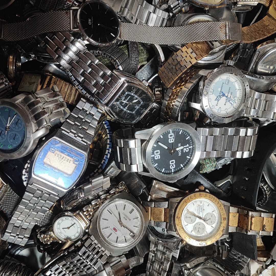 腕時計 2000本 多数 まとめて メンズレディース腕時計 大量 セット kg本点個 ジャンク品 超大量01_画像8