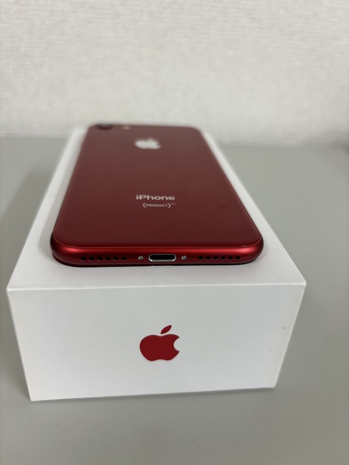 iPhone8　中古　ジャンク品　アクティベーションロック　画面割れ　箱付　256GB　RED　赤　新規入札者禁止_画像2