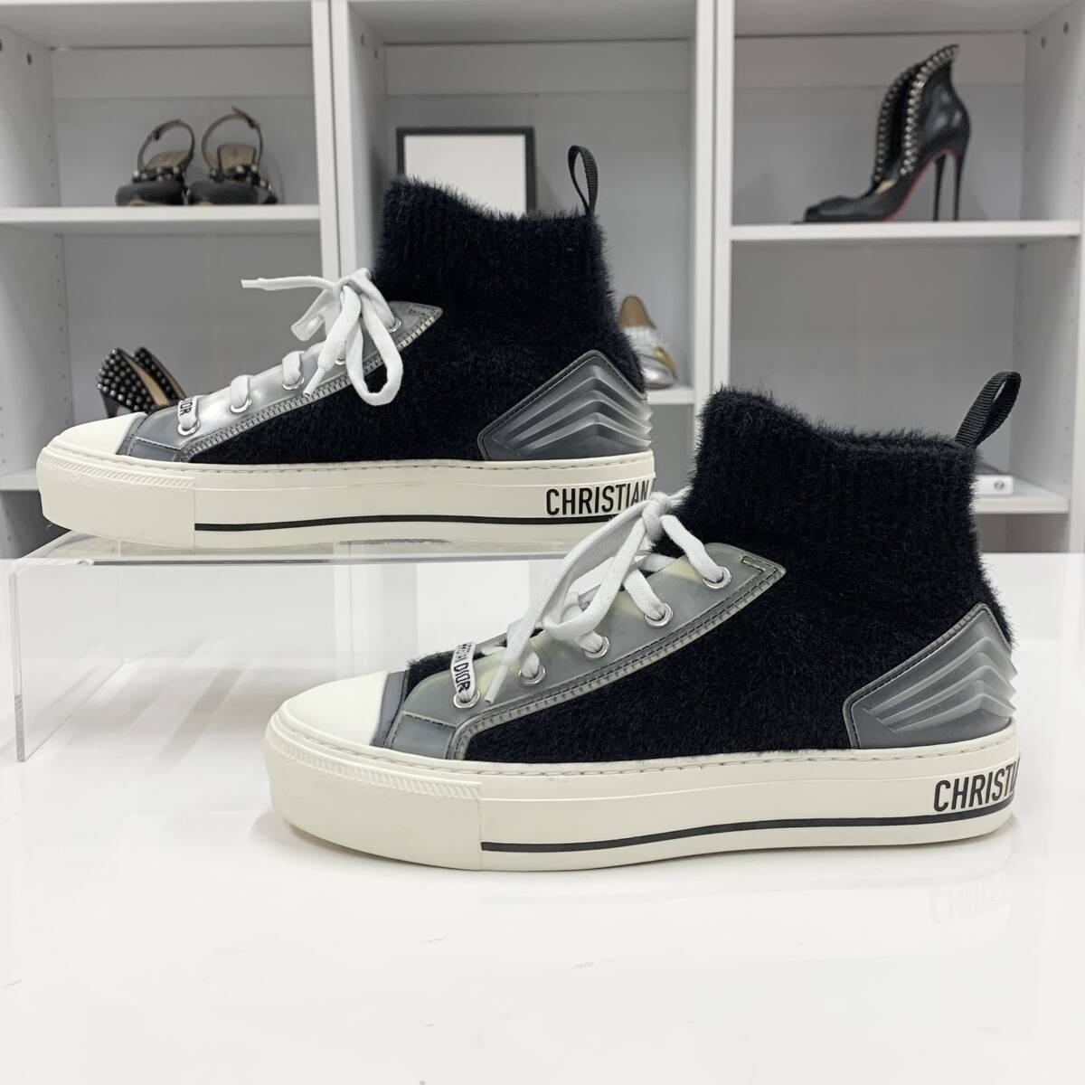9805 クリスチャンディオール WALK'N'DIOR ロゴ ファー 9805 クリスチャンディオール WALK'N'DIOR ロゴ ファー