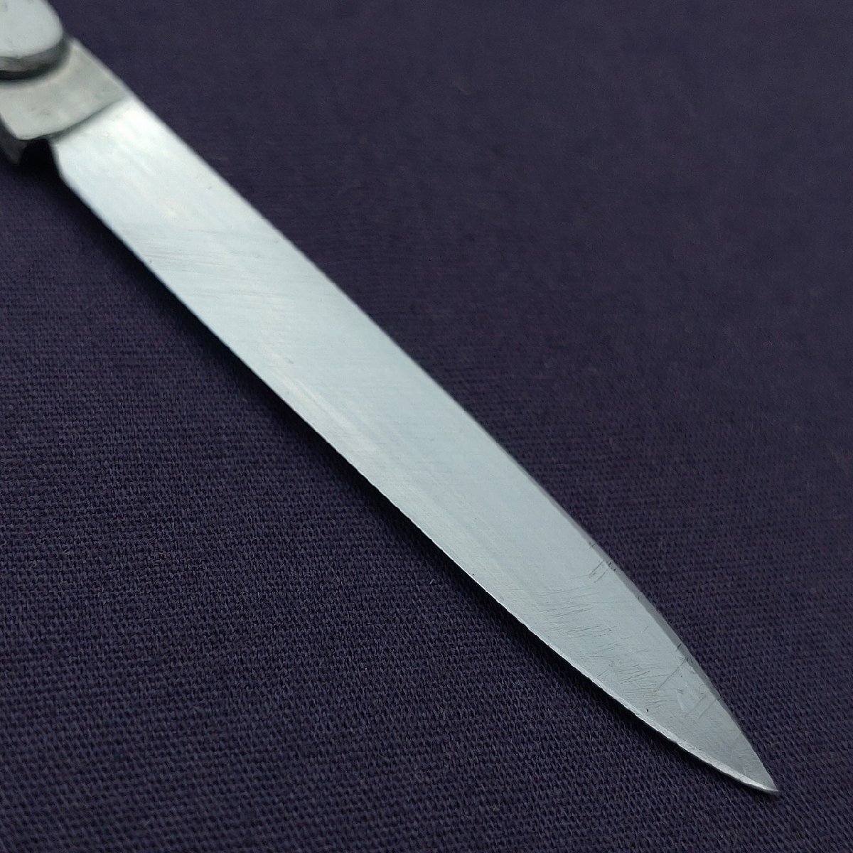 折り畳みナイフ 刃長約54㎜ 全長約142㎜ 小型ナイフ 携帯用刃物 【7189】の画像4