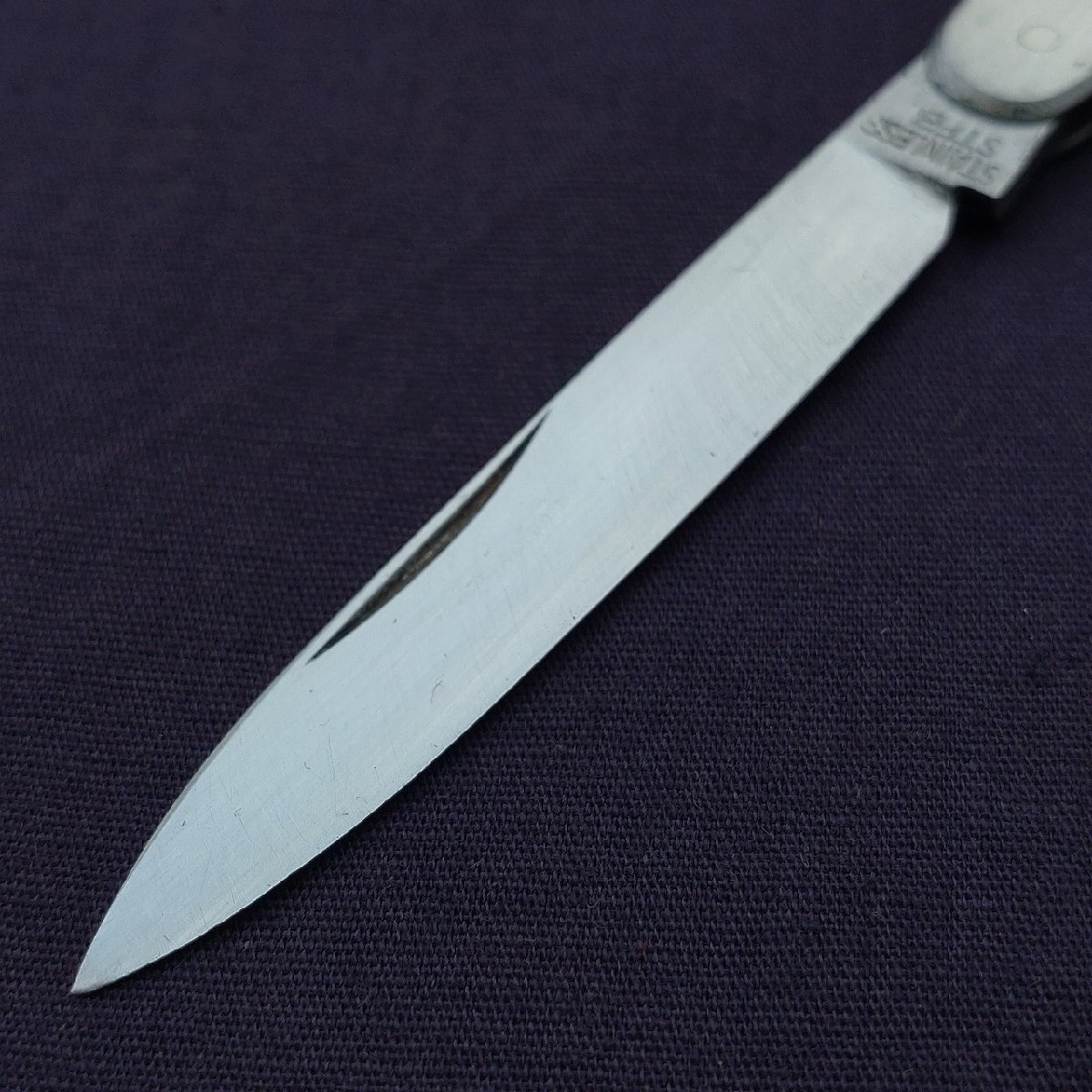 折り畳みナイフ 刃長約54㎜ 全長約142㎜ 小型ナイフ 携帯用刃物 【7189】の画像3
