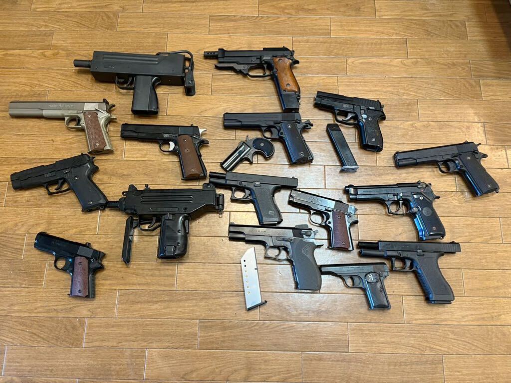 ガバメント　glock sig ベレッタ デリンジャー Mac11 uzi m92 m93 ハンドガン ガスガン まとめ 動作未確認 ジャンク_画像1