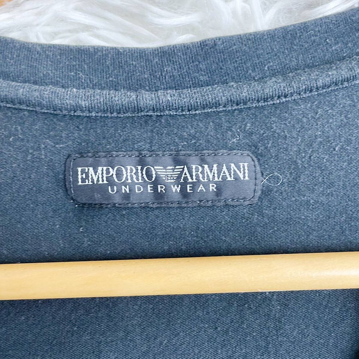 【E39】EMPORIO ARMANI エンポリオアルマーニ Tシャツ 半袖 ロゴ プリント Vネック 黒 ブラック 48 Lサイズ メンズ_画像5