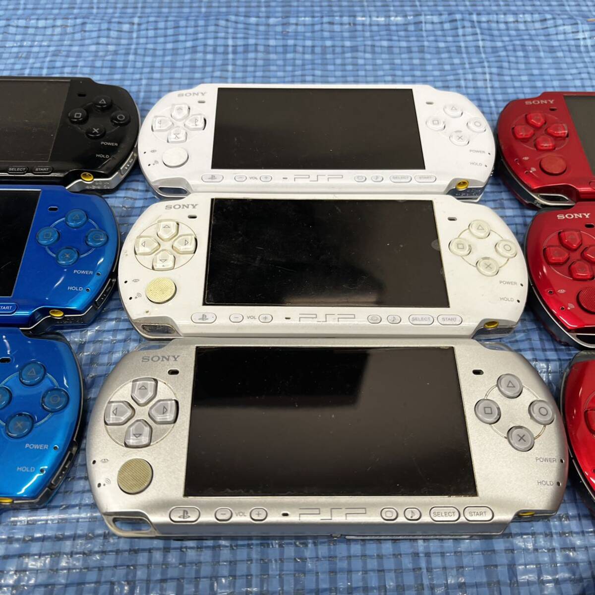 19/ PSP 10台 PSP3000 本体 10台セット（未チェック・ジャンク）プレイステーションポータブル _画像3