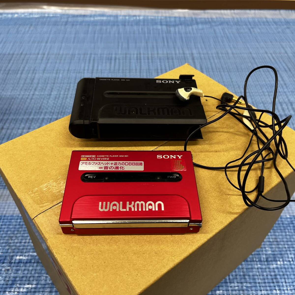 26 SONY】WM-501 WALKMAN vintage PORTABLE CASSETTE PLAYER ソニー　レトロ ウォークマン ポータブル　カセットプレーヤー_画像1