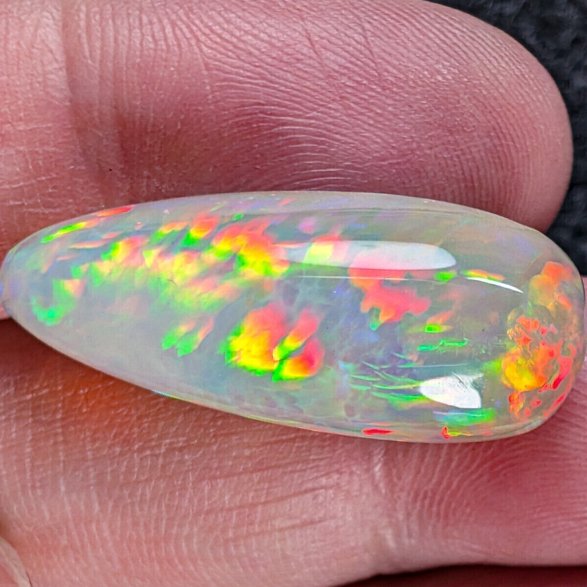 * super rare 11.304ct natural opal ( honeycomb ) loose * super . beautiful Rainbow color gem jewelry natural stone echio Piaa natural stone animation have 