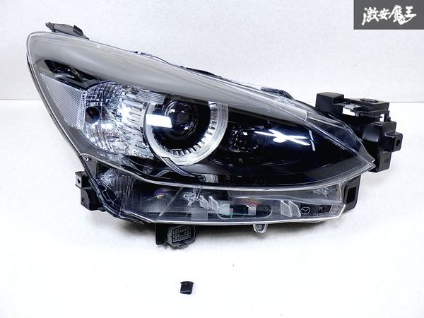 マツダ 純正 DJLFS DJLAS DJ5FS DJ5AS DJ系 MAZDA2 LED ヘッドライト ライト 右 右側 運転席側 KOITO 100-8N01H DD 即納 棚R-4の画像1