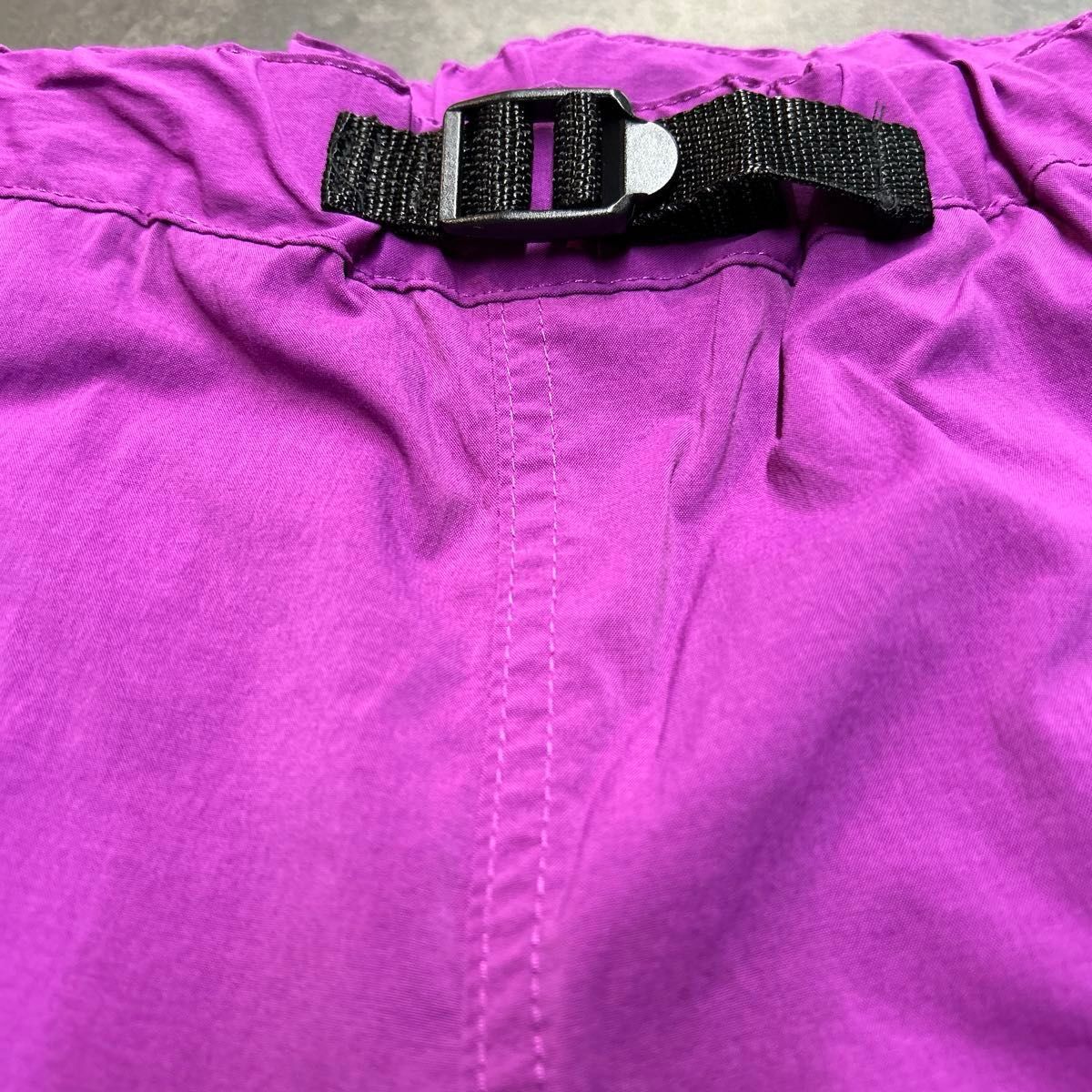 キッズハーフパンツ　ショートパンツ　半ズボン　子供服　ボーイズ　ガールズ　男の子　女の子　パープル　紫　150㎝　ナイロン