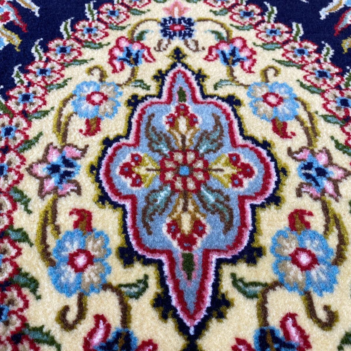 ペルシャ絨毯 カーペット ウール100％ 手織り ペルシャ絨毯の本場 イラン クム産 玄関マット 88cm×58cm 本物保証_画像7