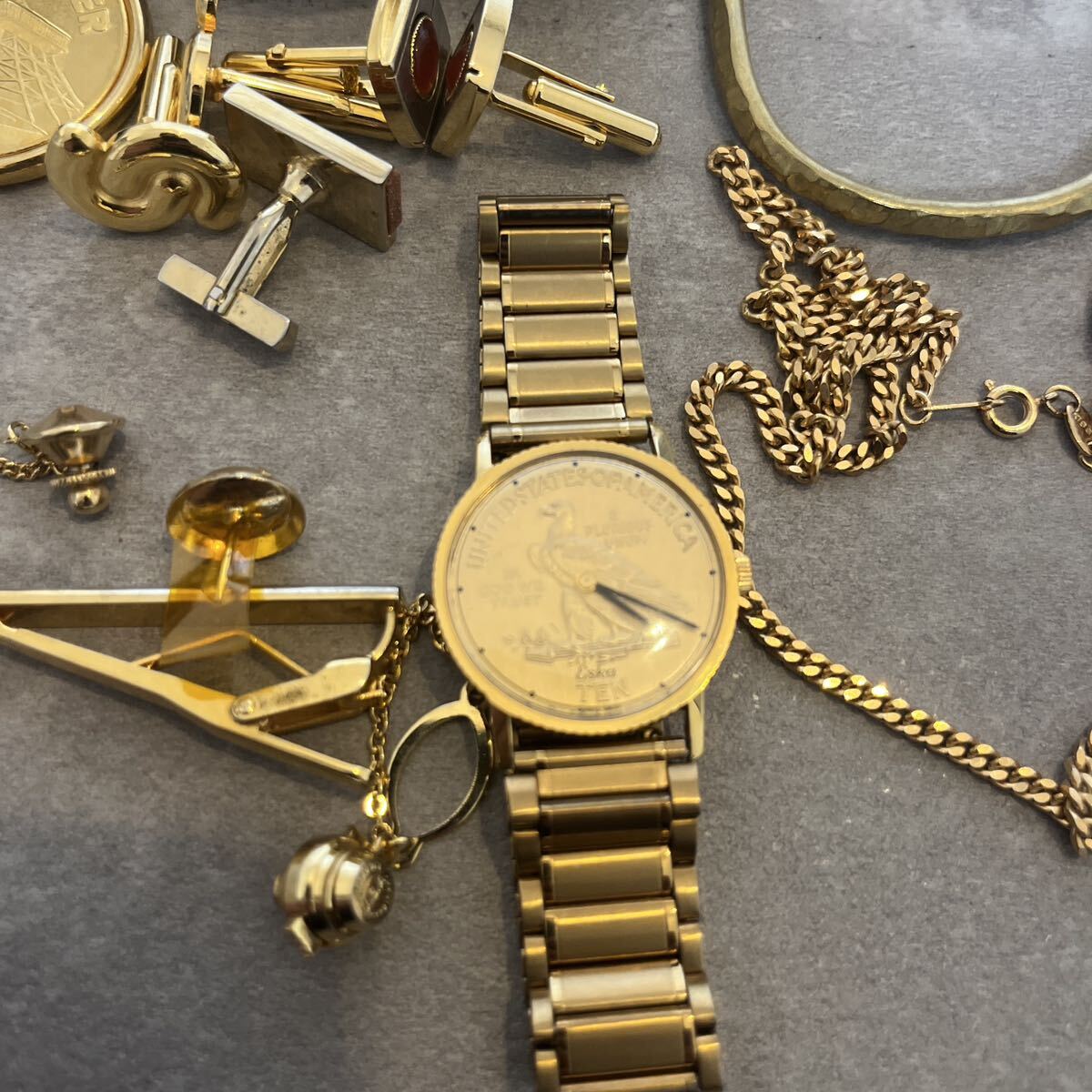  accessory set sale 18k stamp equipped EXPO 24k gf gp necklace cuffs clock gold genuineness unknown 