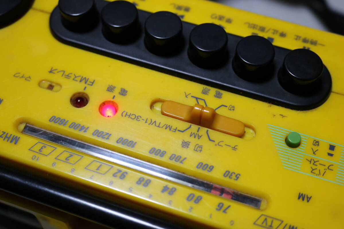 昭和レトロ シャープ ステレオカセット QT-F360 ラジオ受信 カセット不動 ジャンク品の画像7