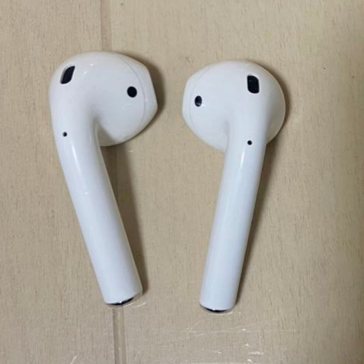 APPLE AirPods イヤホン MMEF2J/A 第1世代