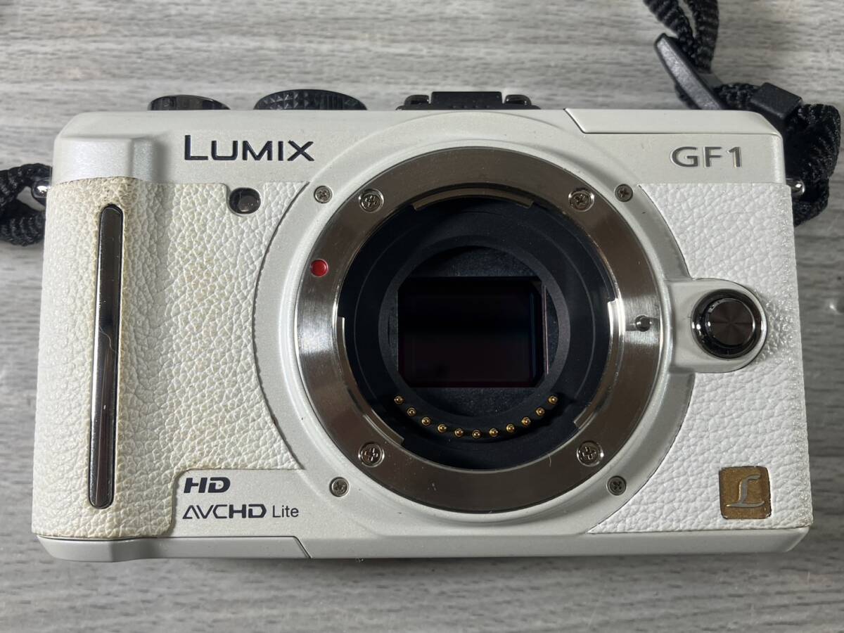[5-22] Panasonic LUMIX DMC-GF1 H-FS045200 H-H020 デジタルカメラ ホワイト パナソニック ルミックス_画像2