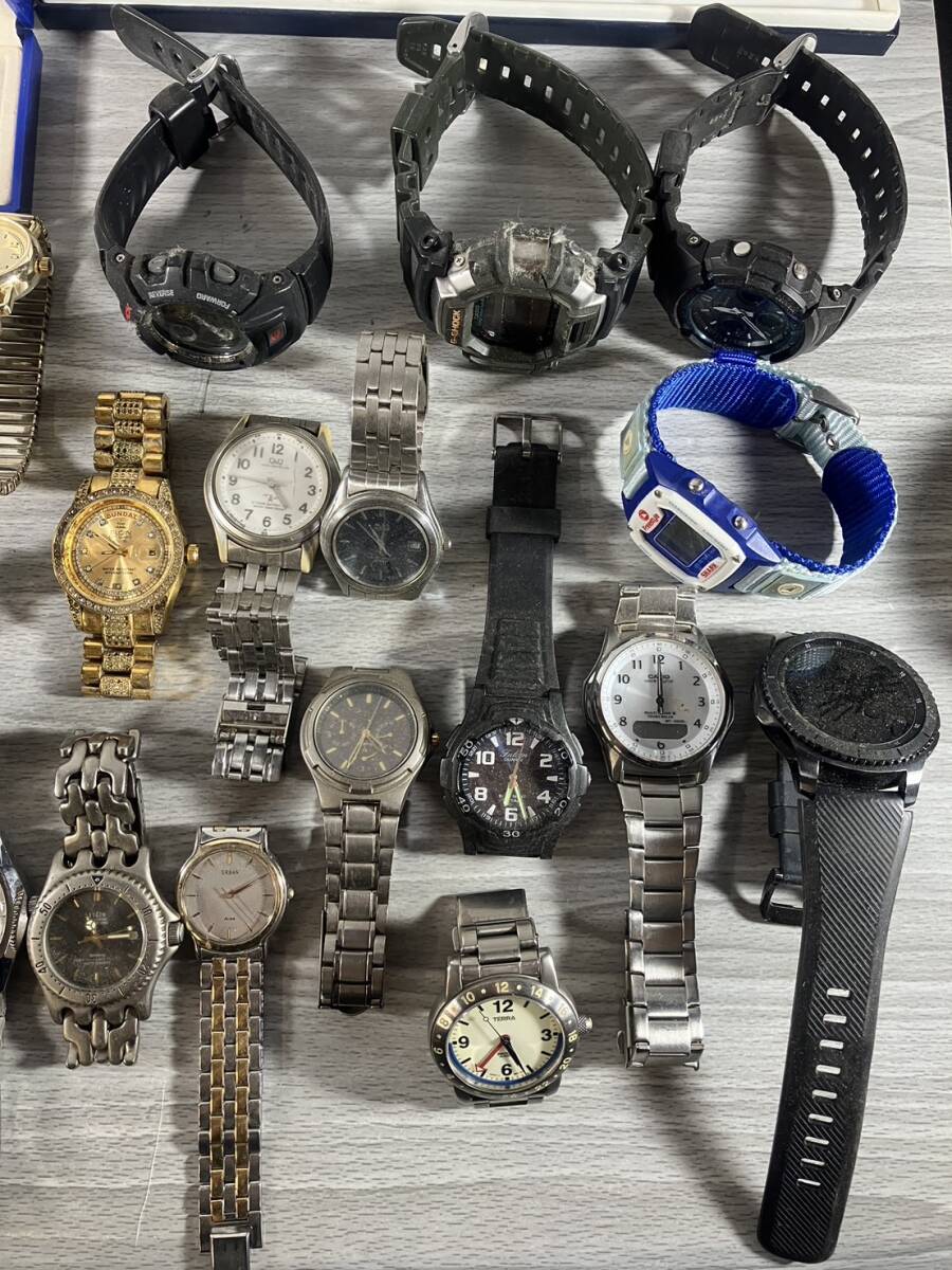 [5-29] 腕時計 まとめ売り 大量 約30個 SEIKO CASIO CITIZEN G-SHOCK ELGIN ALBA など メンズ _画像5