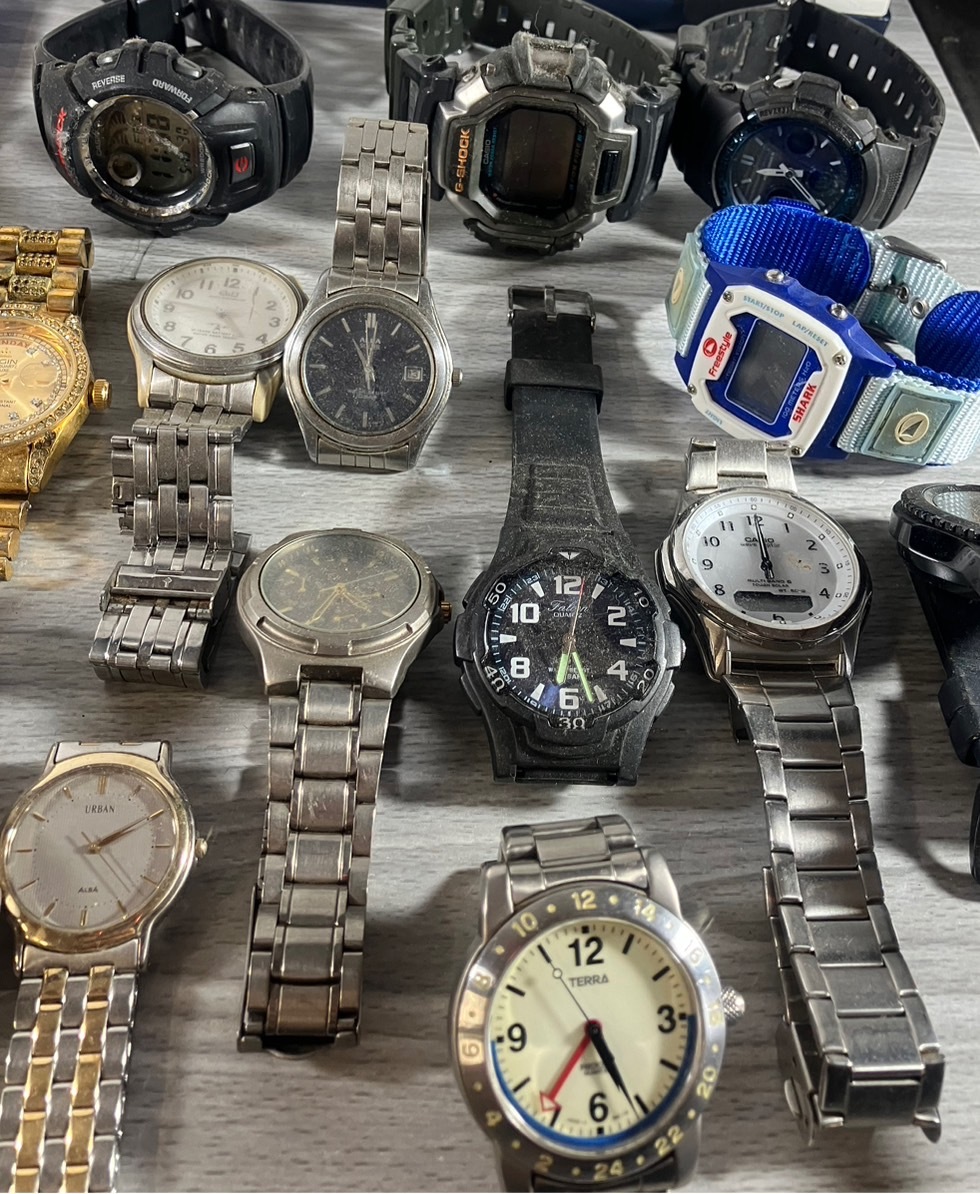[5-29] 腕時計 まとめ売り 大量 約30個 SEIKO CASIO CITIZEN G-SHOCK ELGIN ALBA など メンズ _画像6