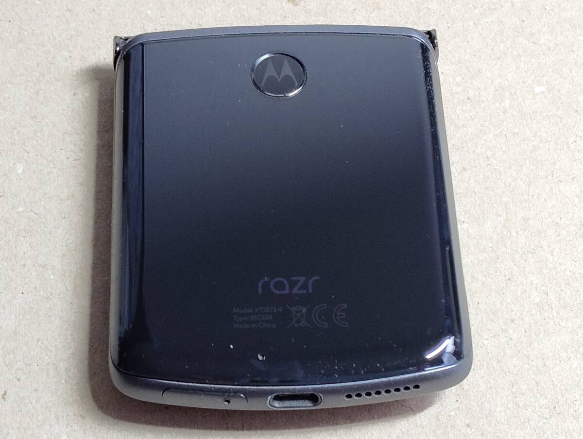 moto razr 5G XT2071-4 SIMフリー 中古品|Yahoo!フリマ(旧 moto razr 5G XT2071-4 SIMフリー 中古品|Yahoo!フリマ(旧