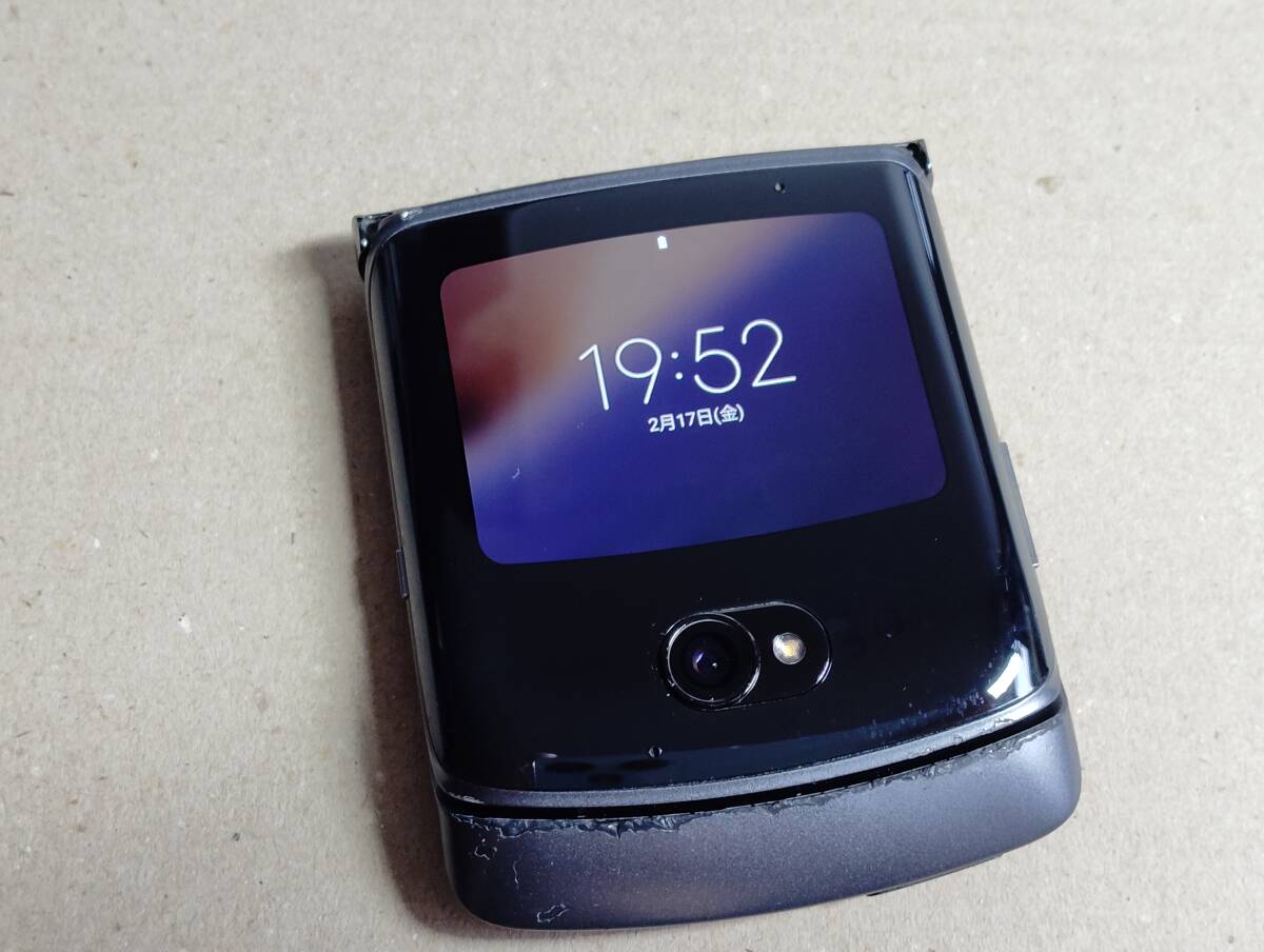 moto razr 5G XT2071-4 SIMフリー 中古品|Yahoo!フリマ(旧 moto razr 5G XT2071-4 SIMフリー 中古品|Yahoo!フリマ(旧