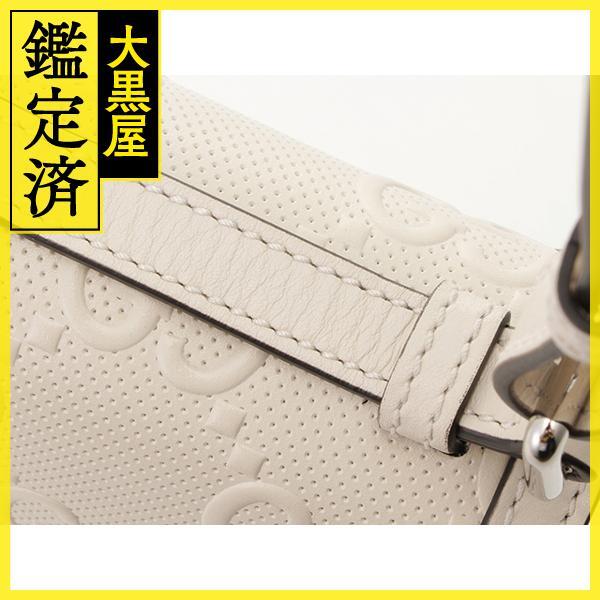 GUCCI　グッチ　バッグ　GGエンボス　メッセンジャーバッグ　625782　ホワイト　カーフ　2148103648618　【437】_画像6