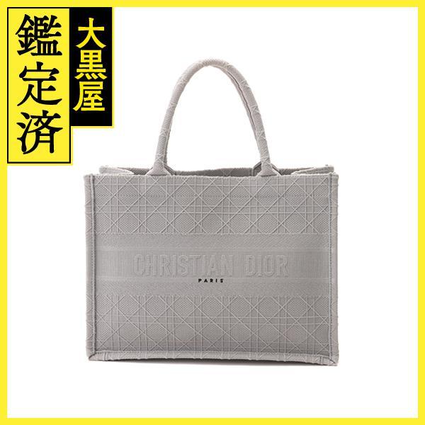 Dior Dior kana -ju книжка большая сумка medium серый парусина M1296ZREY M950[430]2143200548601