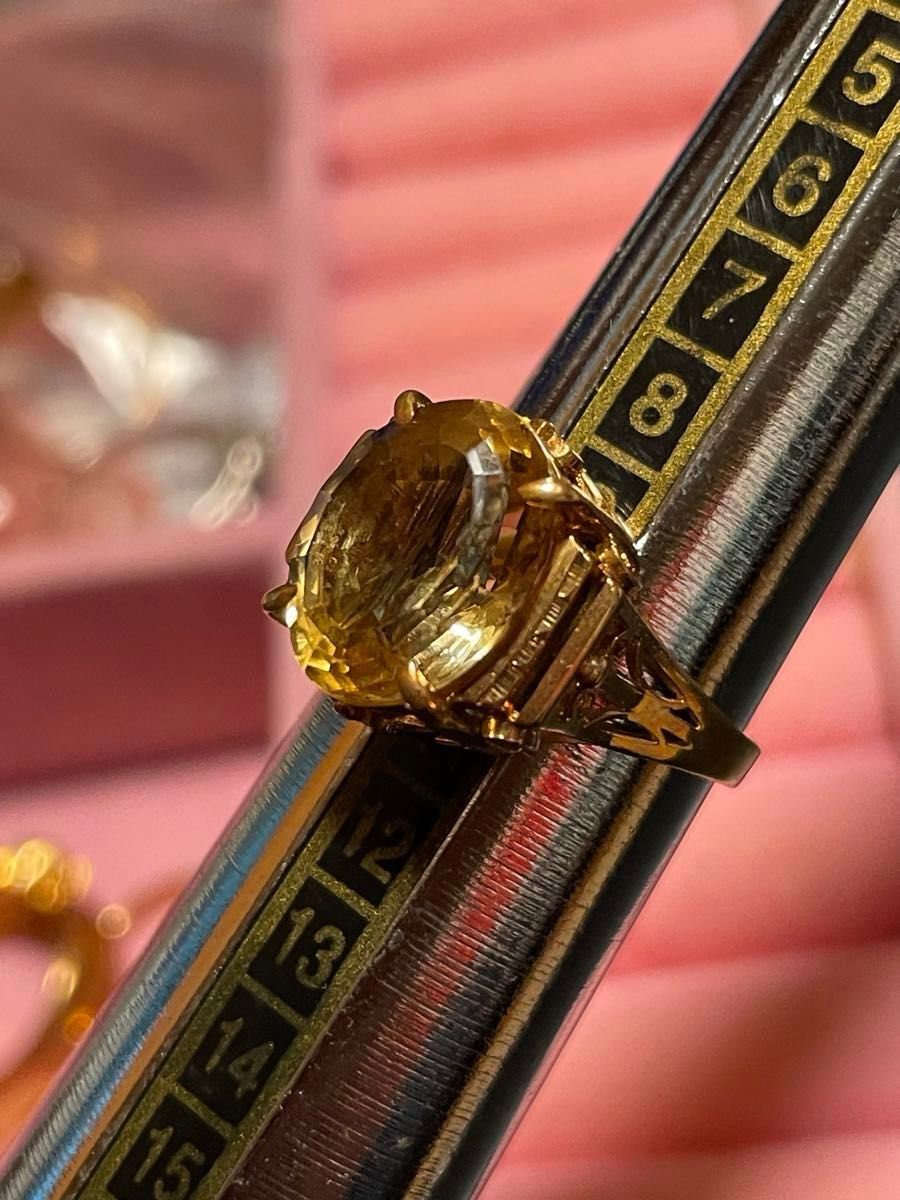 大粒シトリンk18イエローゴールド美品約10号アンティークデザイン リング ゴールド 黄色石 指輪 超大粒